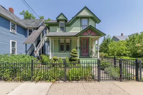 1013 S Park St, Kalamazoo, MI 49001