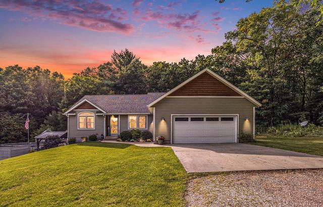 2933 Cedar Hills Ln, Twin Lake, MI 49457