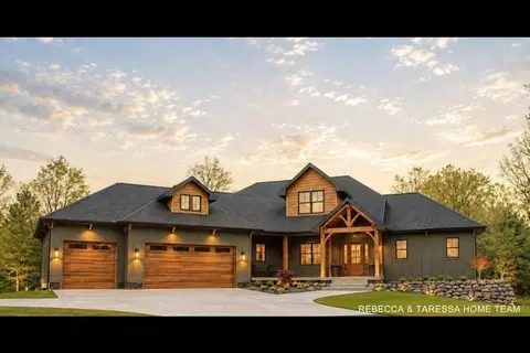 400 Sabine Dr #8, Muskegon, MI 49442