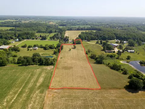 3544 Mechanic Rd, Hillsdale, MI 49242