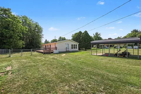 Exterior - 4794 Seymour Rd, Jackson, MI 49201 photo 6 of 10