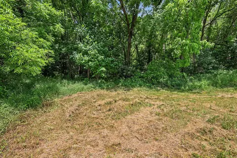 Exterior - 4794 Seymour Rd, Jackson, MI 49201 photo 7 of 10