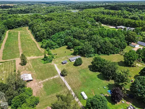 View/Area - 4794 Seymour Rd, Jackson, MI 49201 photo 7 of 21