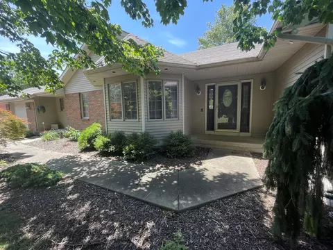 8335 Byron Garden Dr SW, Byron Center, MI 49315