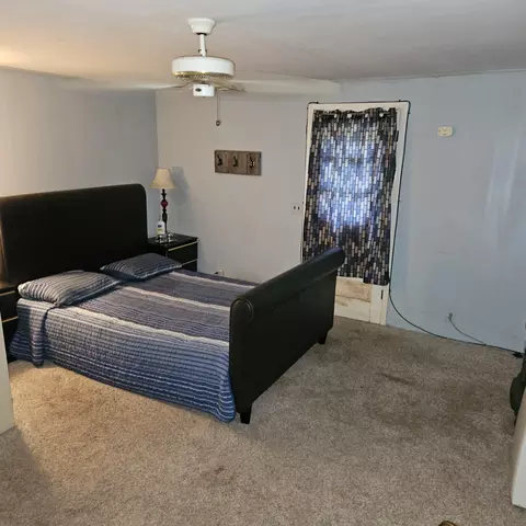 Bedroom - 516 Exchange St, Spring Lake, MI 49456 photo 1 of 6