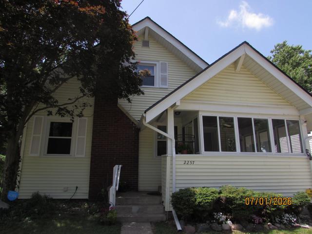 2257 Wyoming Ave SW, Wyoming, MI 49519