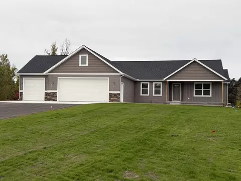 5505 Timberstone Ln, West Olive, MI 49460