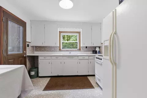 7 E Johnson Rd, Ashley, MI 48806 photo 21