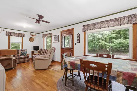 7 E Johnson Rd, Ashley, MI 48806 photo 17