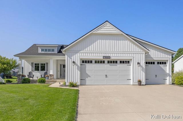 3944 Denali Dr, Hudsonville, MI 49426