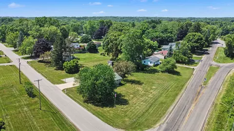 View/Area - 3604 Clinton Way, Jackson, MI 49201 photo 2 of 6