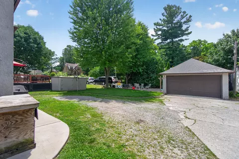 Exterior - 1046 Fourth St, Jackson, MI 49203 photo 15 of 15