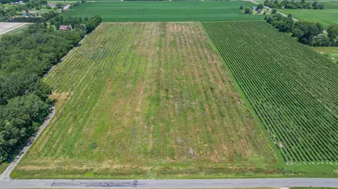 1129 Marrs Rd, Baroda, MI 49101