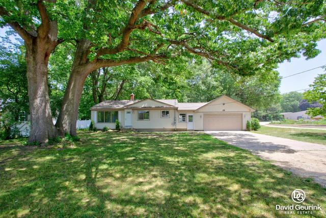 19 N Division Ave, Holland, MI 49424