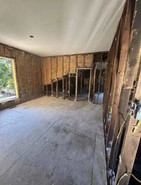 606 8th St, Three Rivers, MI 49093 photo 3