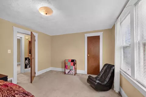Bedroom - 305 Watts St, Jackson, MI 49203 photo 4 of 4