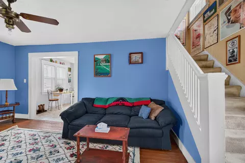 Living - 305 Watts St, Jackson, MI 49203 photo 2 of 2