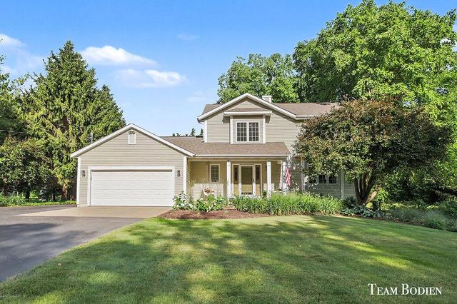 8925 Shaner Ave NE, Rockford, MI 49341