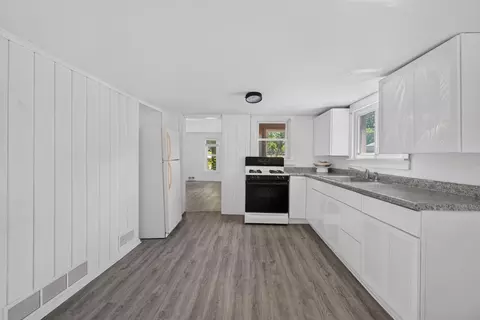 Kitchen - 308 N State St, Jackson, MI 49201 photo 3 of 3