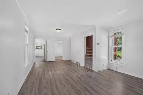 Living - 308 N State St, Jackson, MI 49201 photo 3 of 3