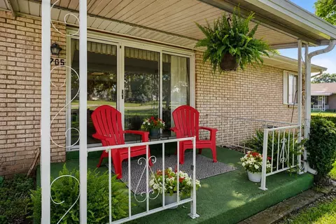 5705 Leisure South Dr SE, Grand Rapids, MI 49548