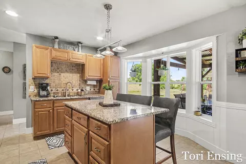 Kitchen - 481 S Nevins Rd, Stanton, MI 48888 photo 4 of 4