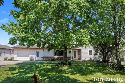 Exterior - 481 S Nevins Rd, Stanton, MI 48888 photo 2 of 9
