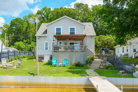 7776 S Tulip Ln, Delton, MI 49046