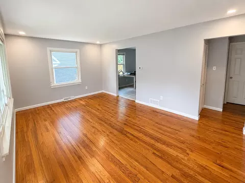 39294 Ormsby St, Clinton Twp, MI 48036 photo 3
