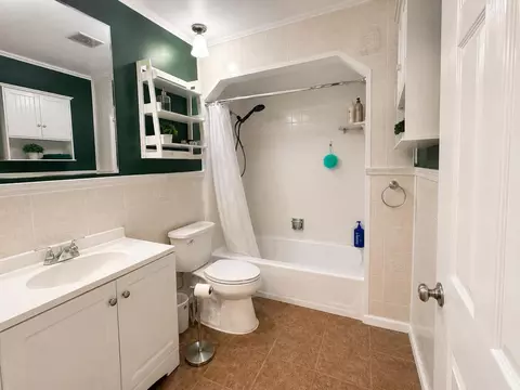 39294 Ormsby St, Clinton Twp, MI 48036 photo 10