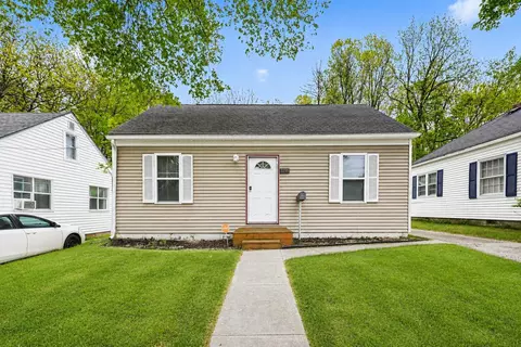 1016 Palmer Ave, Kalamazoo, MI 49001