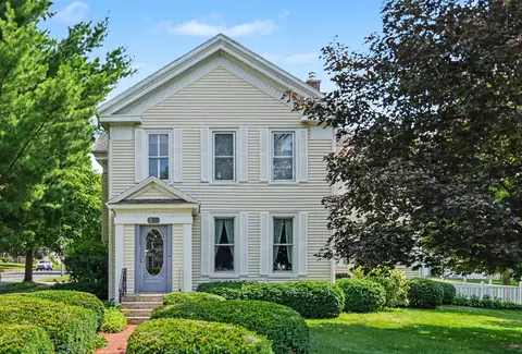 380 Centreville Rd, Constantine, MI 49042 photo 2