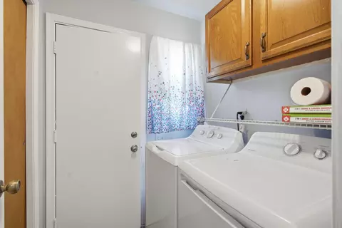 1090 5th St, Plainwell, MI 49080 photo 11
