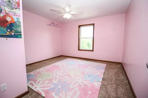 Bedroom - 56056 Truman Dr, Three Rivers, MI 49093 photo 4 of 9