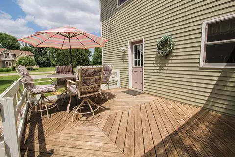 Exterior - 56056 Truman Dr, Three Rivers, MI 49093 photo 9 of 16