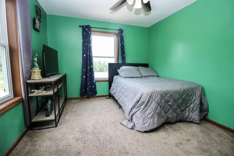 Bedroom - 56056 Truman Dr, Three Rivers, MI 49093 photo 7 of 9