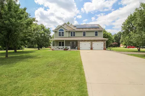 Exterior - 56056 Truman Dr, Three Rivers, MI 49093 photo 2 of 16