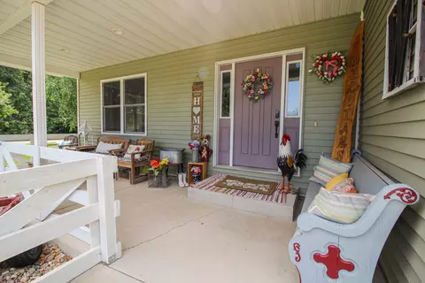 Exterior - 56056 Truman Dr, Three Rivers, MI 49093 photo 4 of 16