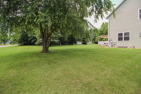 Exterior - 56056 Truman Dr, Three Rivers, MI 49093 photo 14 of 16