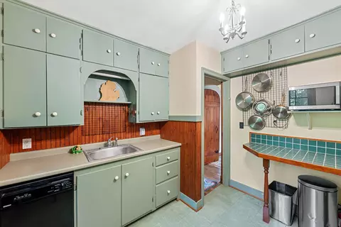 Kitchen - 7075 Horseshoe, Harbert, MI 49115 photo 3 of 4