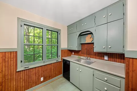Kitchen - 7075 Horseshoe, Harbert, MI 49115 photo 1 of 4