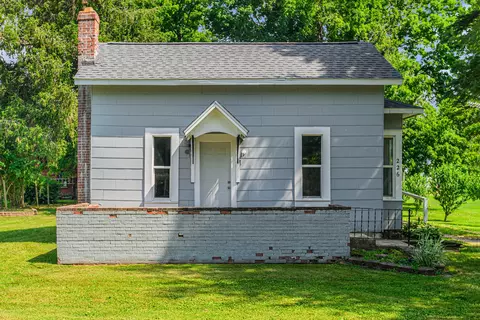 Exterior - 226 W Dibble St W, Marcellus, MI 49067 photo 3 of 5