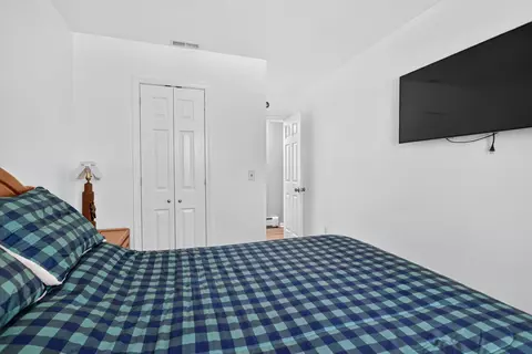 Bedroom - 5010 Doty Rd, Osseo, MI 49266 photo 5 of 5