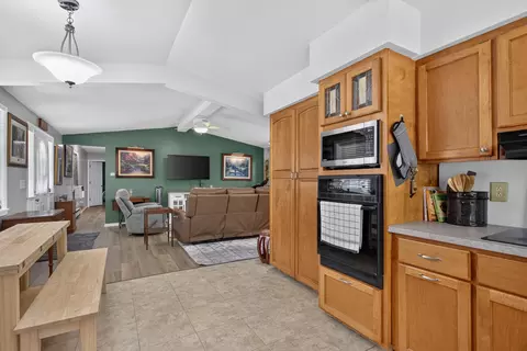 Kitchen - 5010 Doty Rd, Osseo, MI 49266 photo 5 of 6