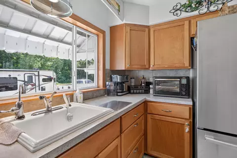 Kitchen - 5010 Doty Rd, Osseo, MI 49266 photo 6 of 6