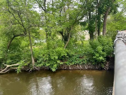 320 Morrell St, Plainwell, MI 49080 photo 3