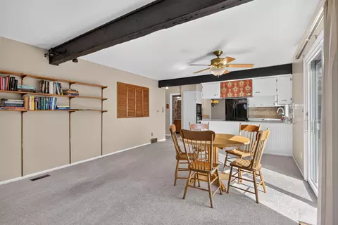 Dining - 4745 Birch Haven Rd, Jackson, MI 49201 photo 3 of 4