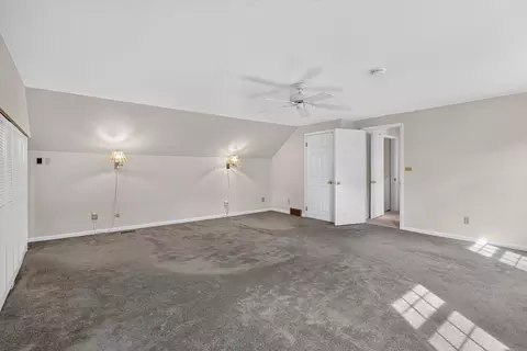Bedroom - 4745 Birch Haven Rd, Jackson, MI 49201 photo 10 of 11