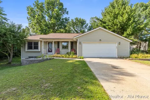 1171 Runway Dr SW, Byron Center, MI 49315