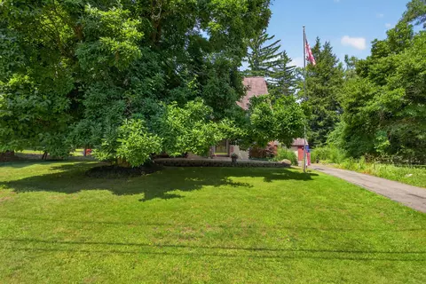 Exterior - 1320 Warren Ave, Jackson, MI 49203 photo 17 of 21